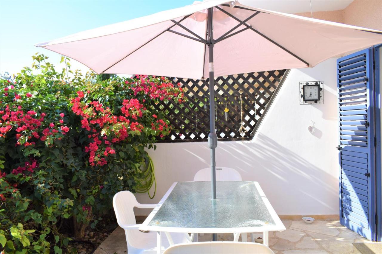 Townhouse In Paradise Gardens Пафос Экстерьер фото